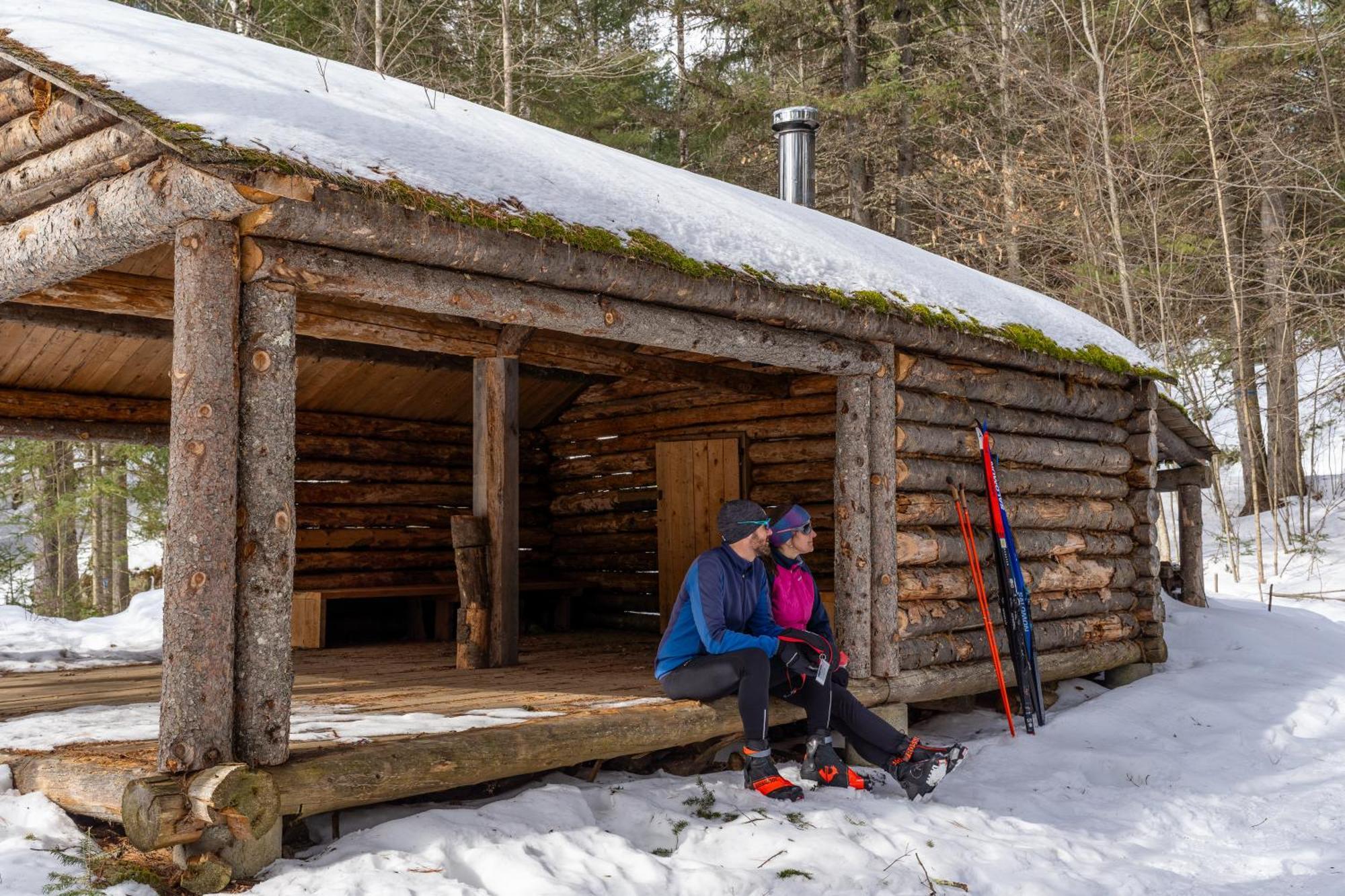 Le Baluchon Eco-Villegiature Saint-Paulin Exteriör bild